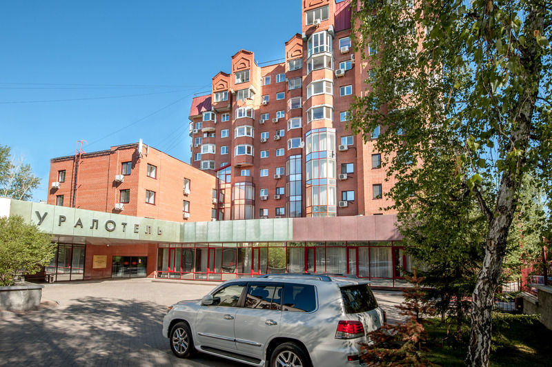 Uralhotel Club&Spa エカテリンブルク エクステリア 写真